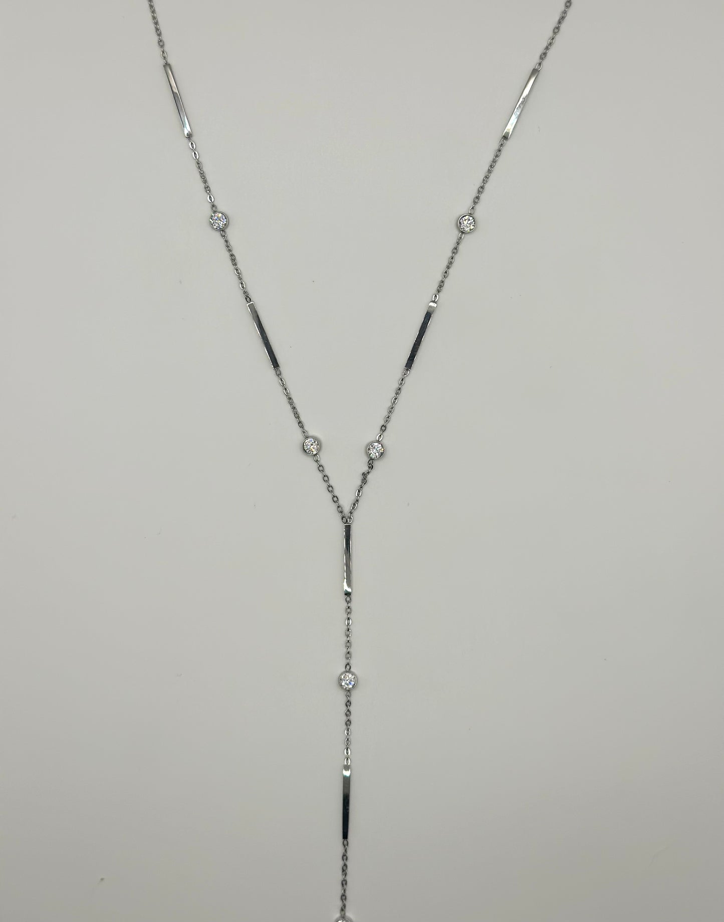 Collier Sarah