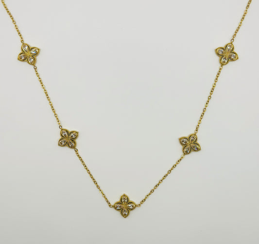 Collier Johana